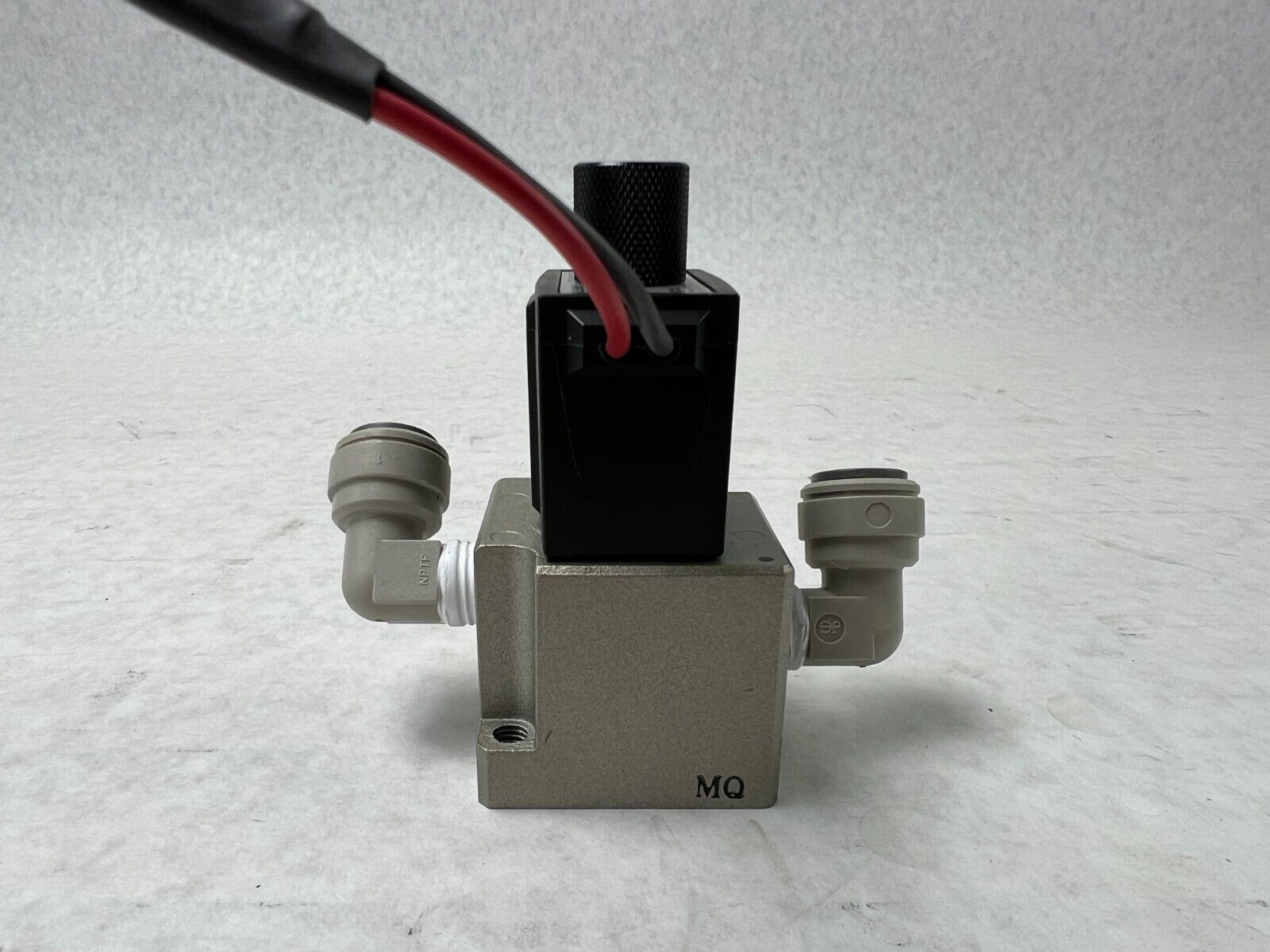 SMC Solenoid valve VT317V DC 24V