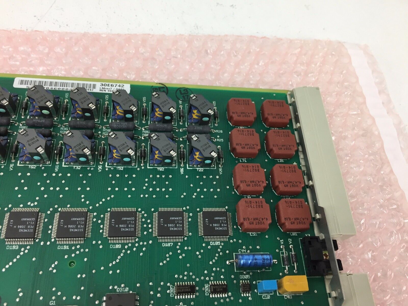 Siemens HiCom S30810-Q2117-X000 SLMS 30E6742 REV 7 Circuit Card