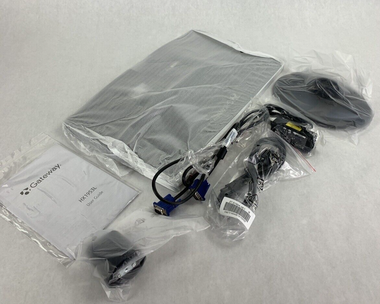 Box Opened OEM Gateway HX1953L 20" Widescreen LCD VGA DVI Monitor Black