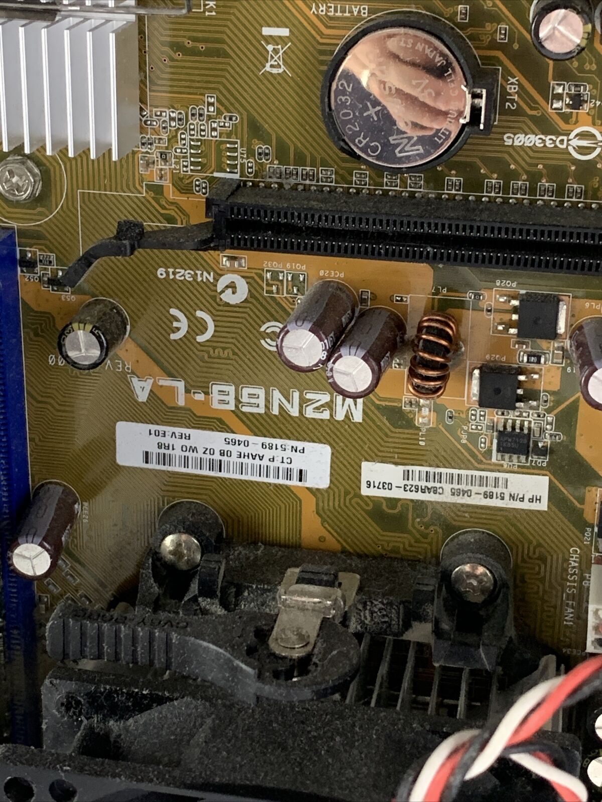 HP Pavilion d6600z MT AMD Sempron LE-1300 2.3GHz 2GB RAM No HDD No OS