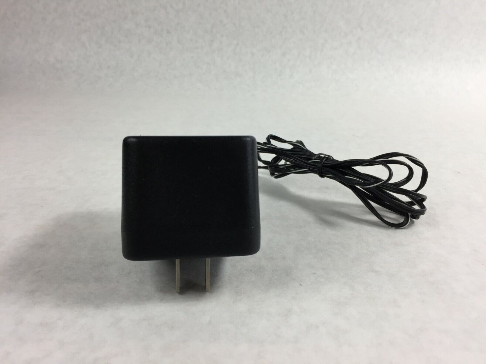 OEM Rainin Power Supply 6100-063  6VDC 600MA
