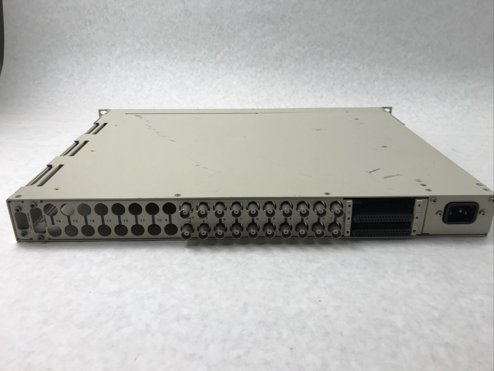 PESA Video/Audio Switcher 8x2 81905610078
