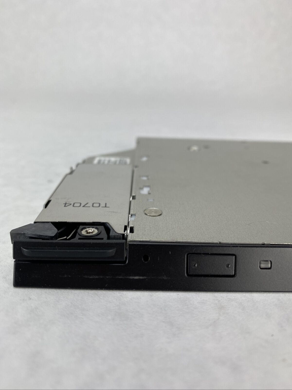 Dell 0D5M0T 8X SATA DVD-ROM Drive DV-18SA for Latitude E6400 E6510