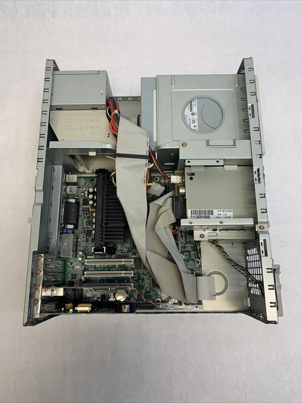 HP Vectra VE i8 DT Intel Pentium III 450MHz 256MB RAM No DD No OS