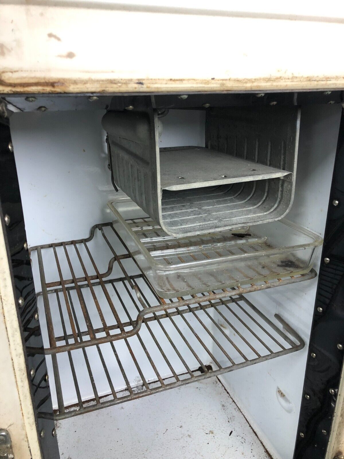 Vintage Westinghouse Refrigerator Fridge Ice Box 24" x 24" x 57"