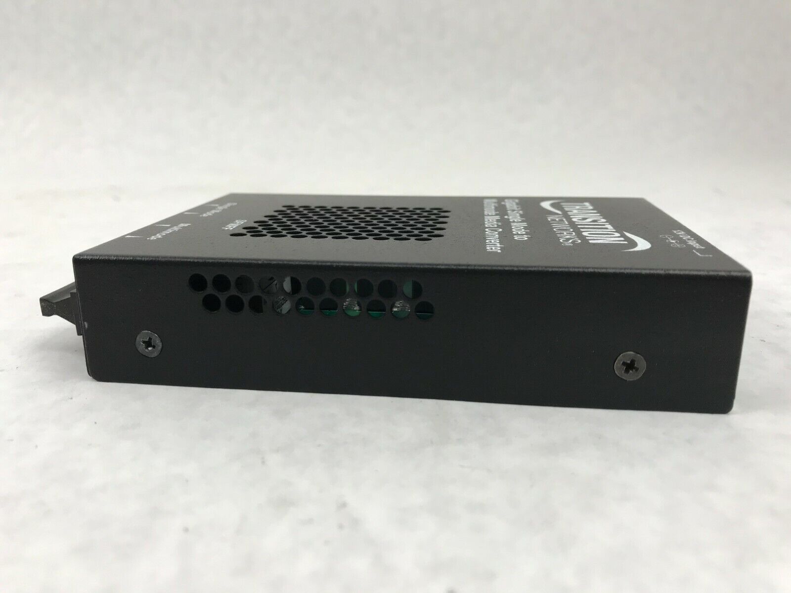 Transition Networks Stand-Alone Media Converter SFMFF w/ Power Supply 1315-220
