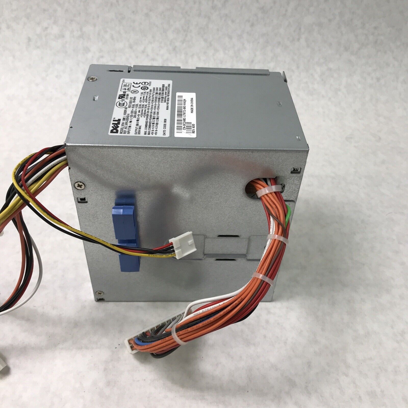 Dell H305P-06 240V 60Hz 9.0A 305W Power Supply NPS-305KB (Tested and Working)
