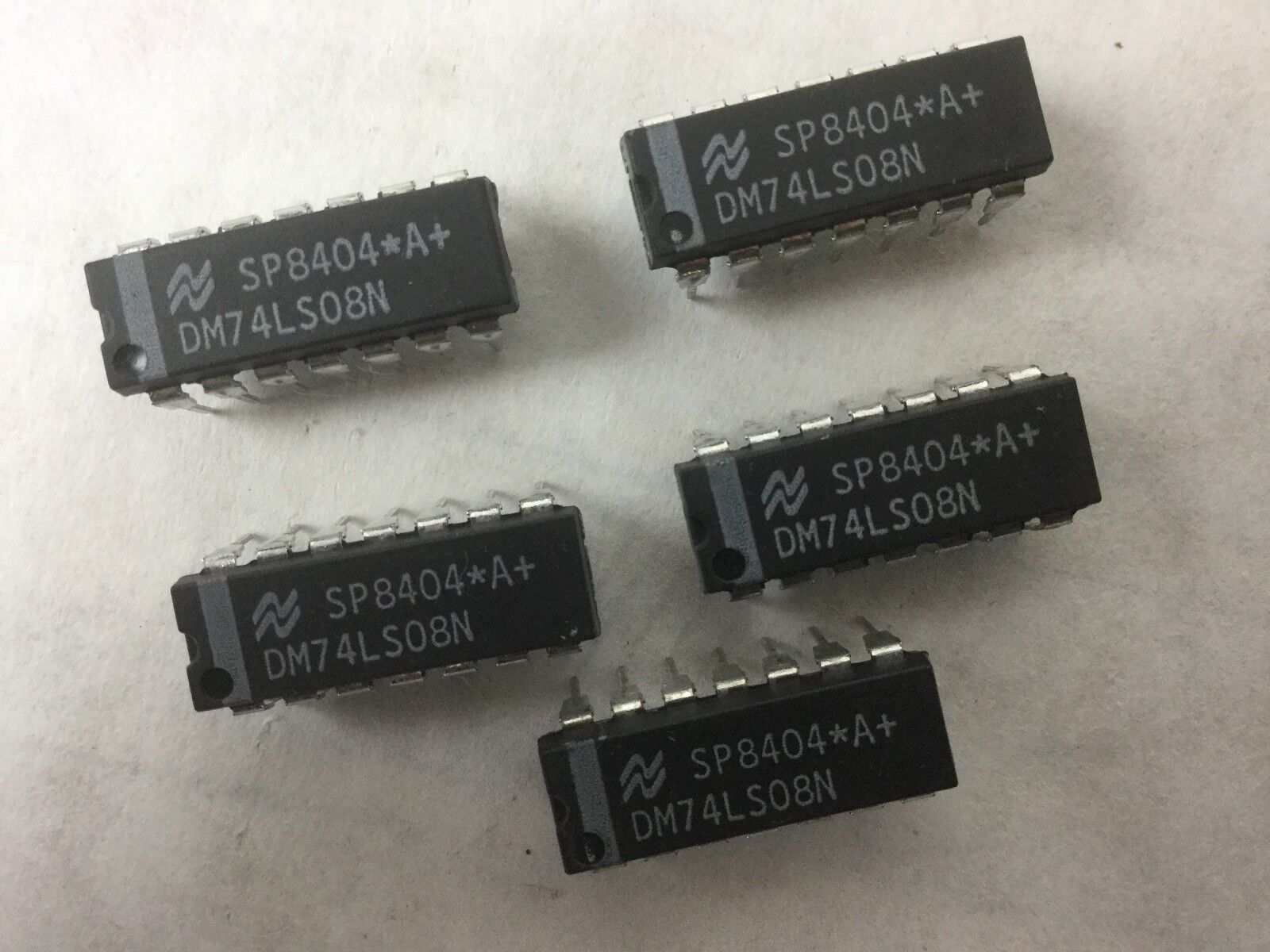 DM74LS08N (SP8404), 14 Pin Dip (Lot of 5) NEW