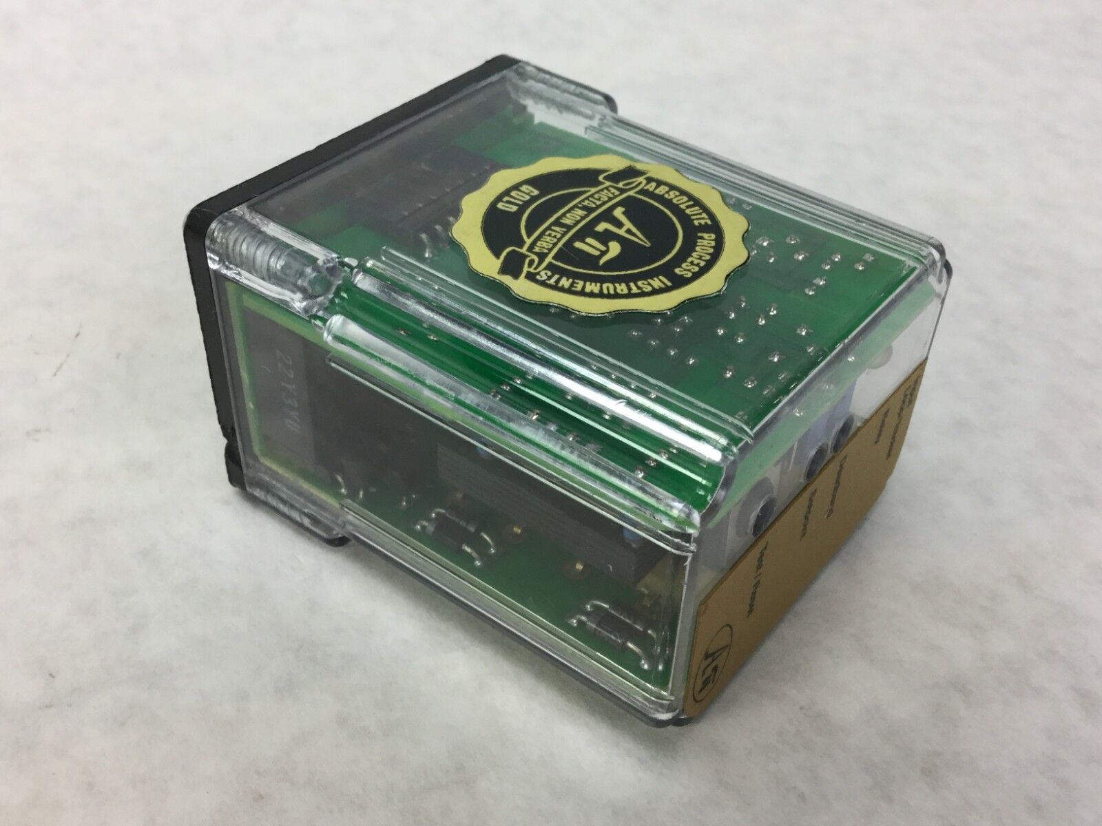 Absolute Process Instruments  API 1400 G  Hi Alarm Relay  115VAC