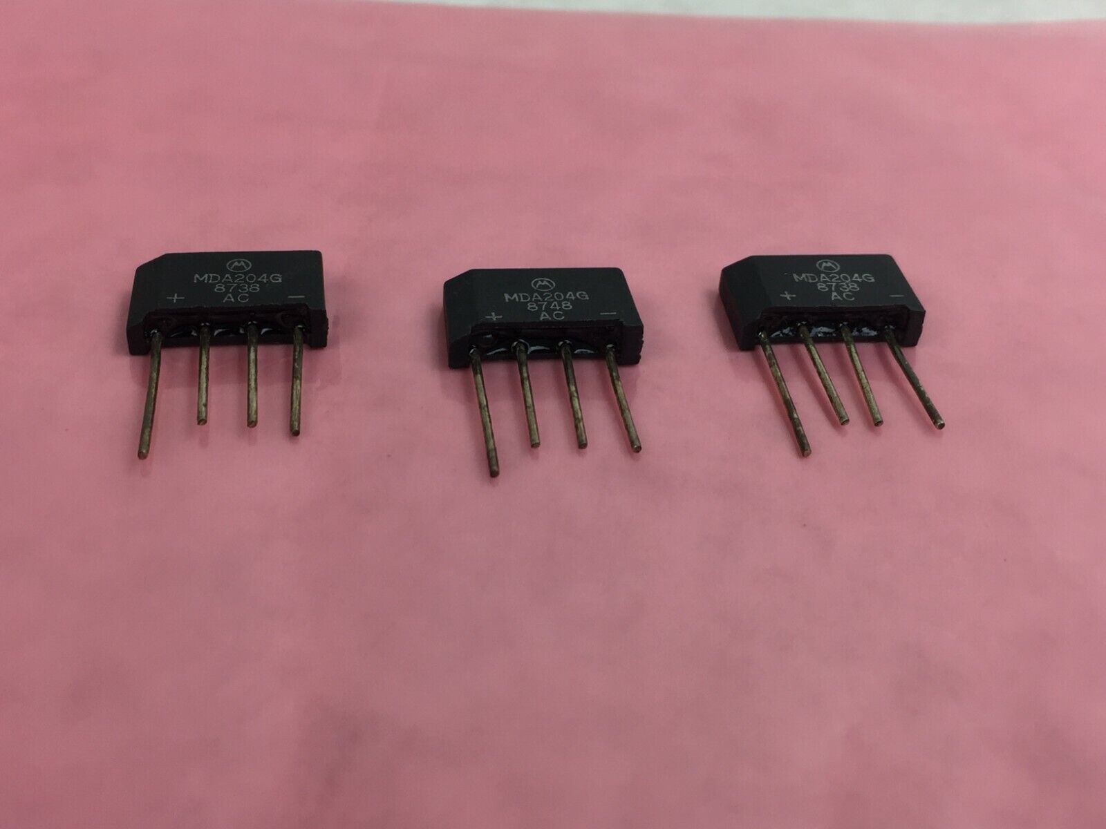 Genuine Motorola MDA204G  Bridge Rectifier Diode  2A  400V   Lot of 3