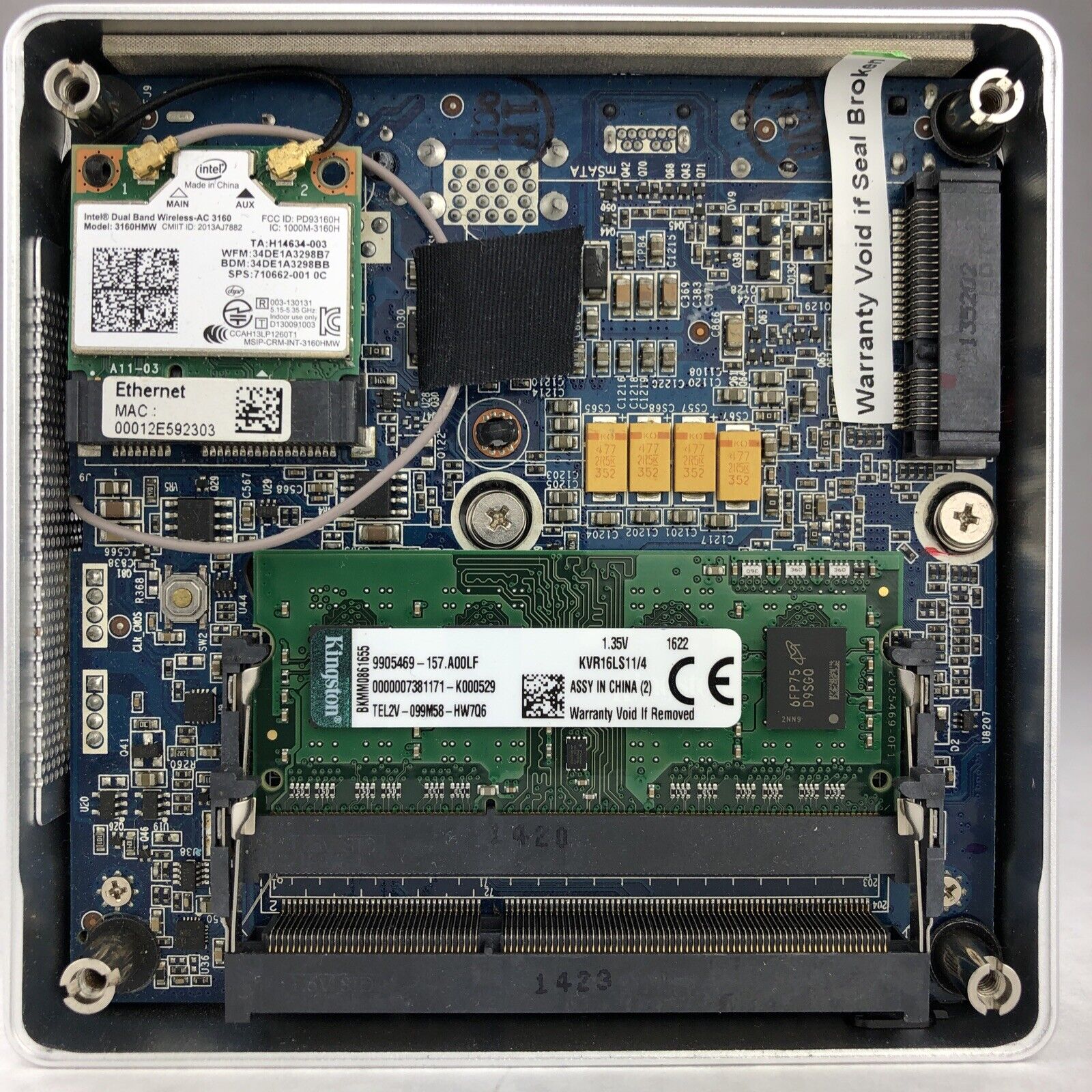 ZOTAC ZBOX-MI521NXS-U Mini i3-4030U 1.90GHz 4GB RAM WiFi No SSD No AC Adapter