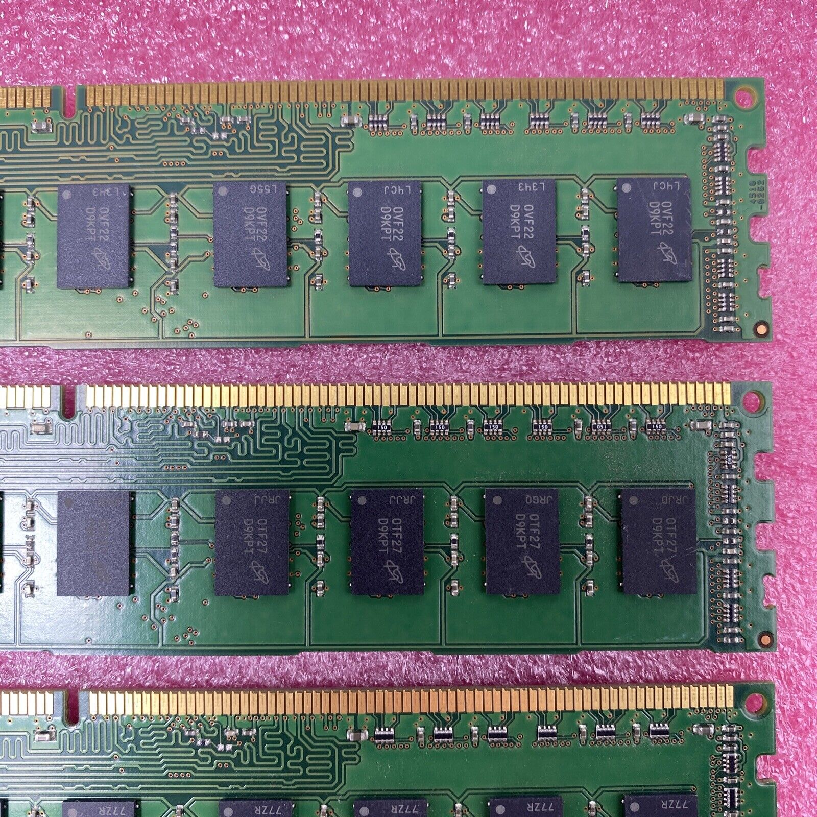 Lot of ( 4 ) 2GB Micron MT16JTF25664AZ-1G4F1 PC3-10600 DDR3 240-Pin DIMM Memory