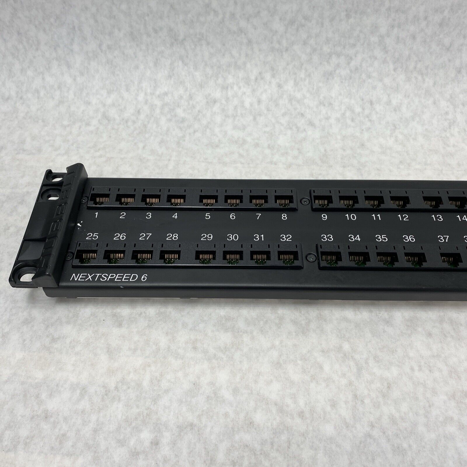 Hubbell P6E48U 2U 48-Port Nextspeed 6 Universal Patch Panel