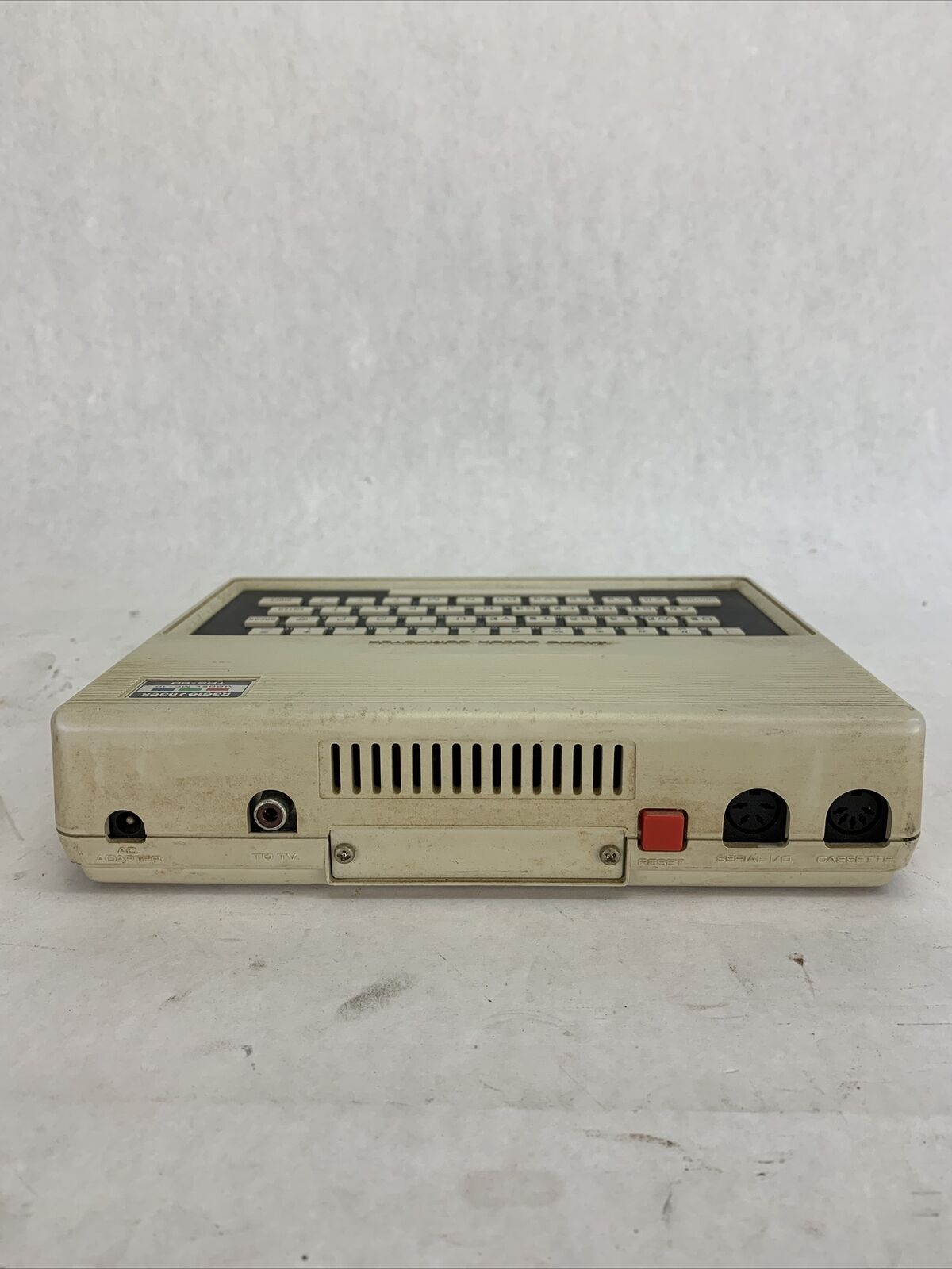 Radio Shack TRS-80 Model 26-3011 Micro Color Computer