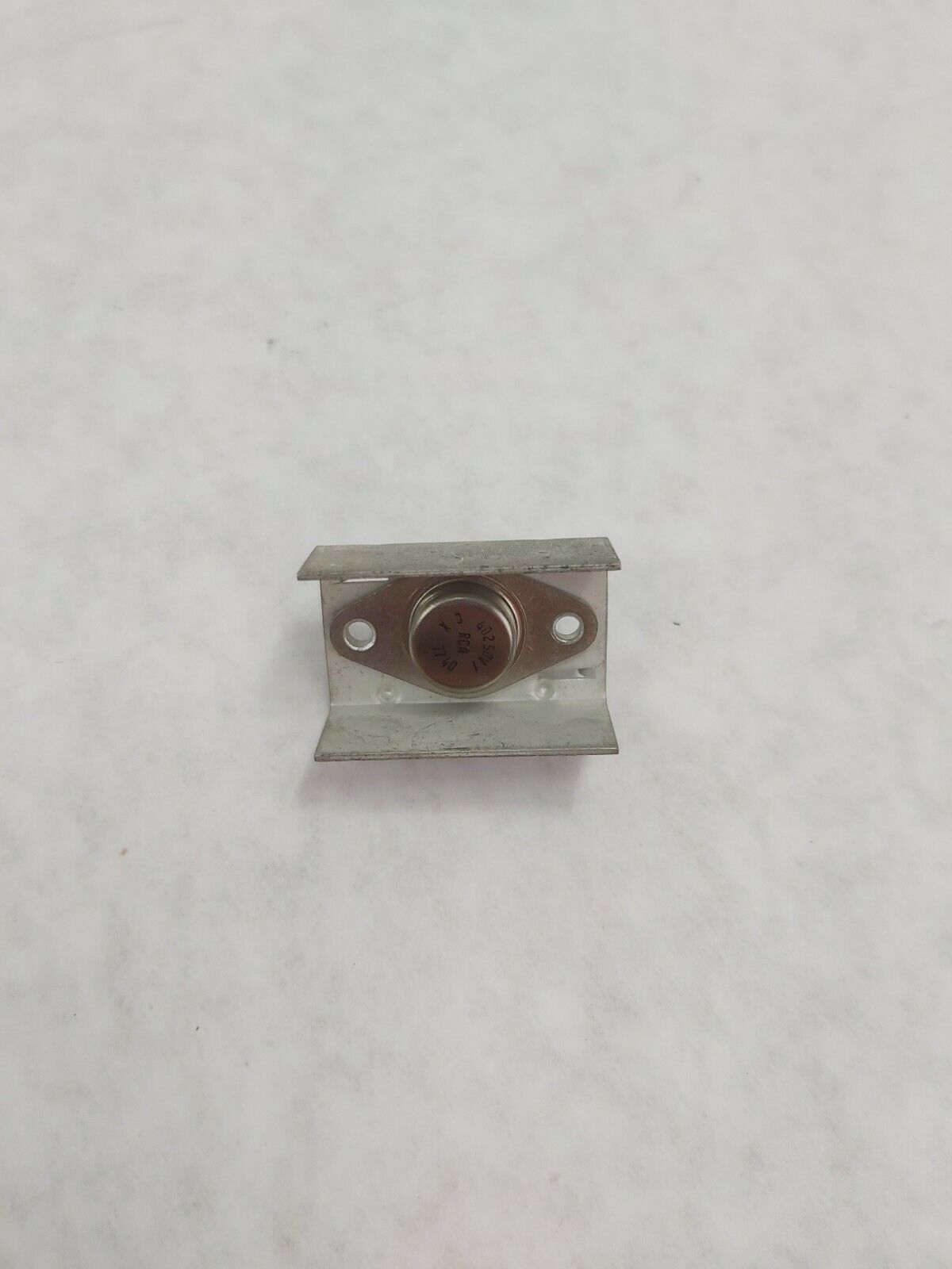 RCA Transistor NPN Silicon 500v 3amp Linear Audio Power Amp To-66 Case 40250V1
