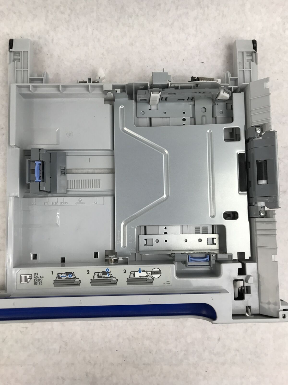 HP Color LaserJet CP3525N ONLY TRAY 2 - Untested