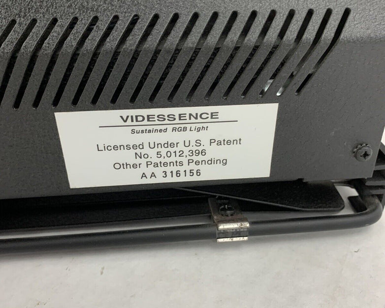 Videssence 24" Sustained  RGB Light, bulbs are out.