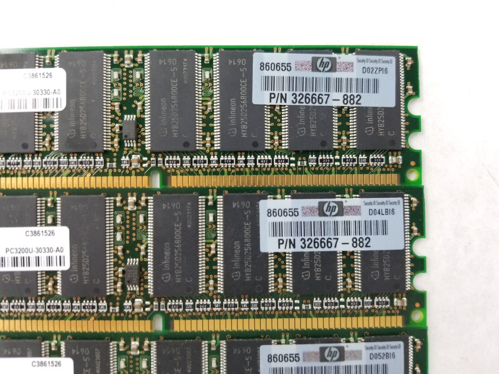 Lot of (3) Infineon HYD64D32300HU-5-C 256MB DDR 400 CL3 PC3200U-30330-A0