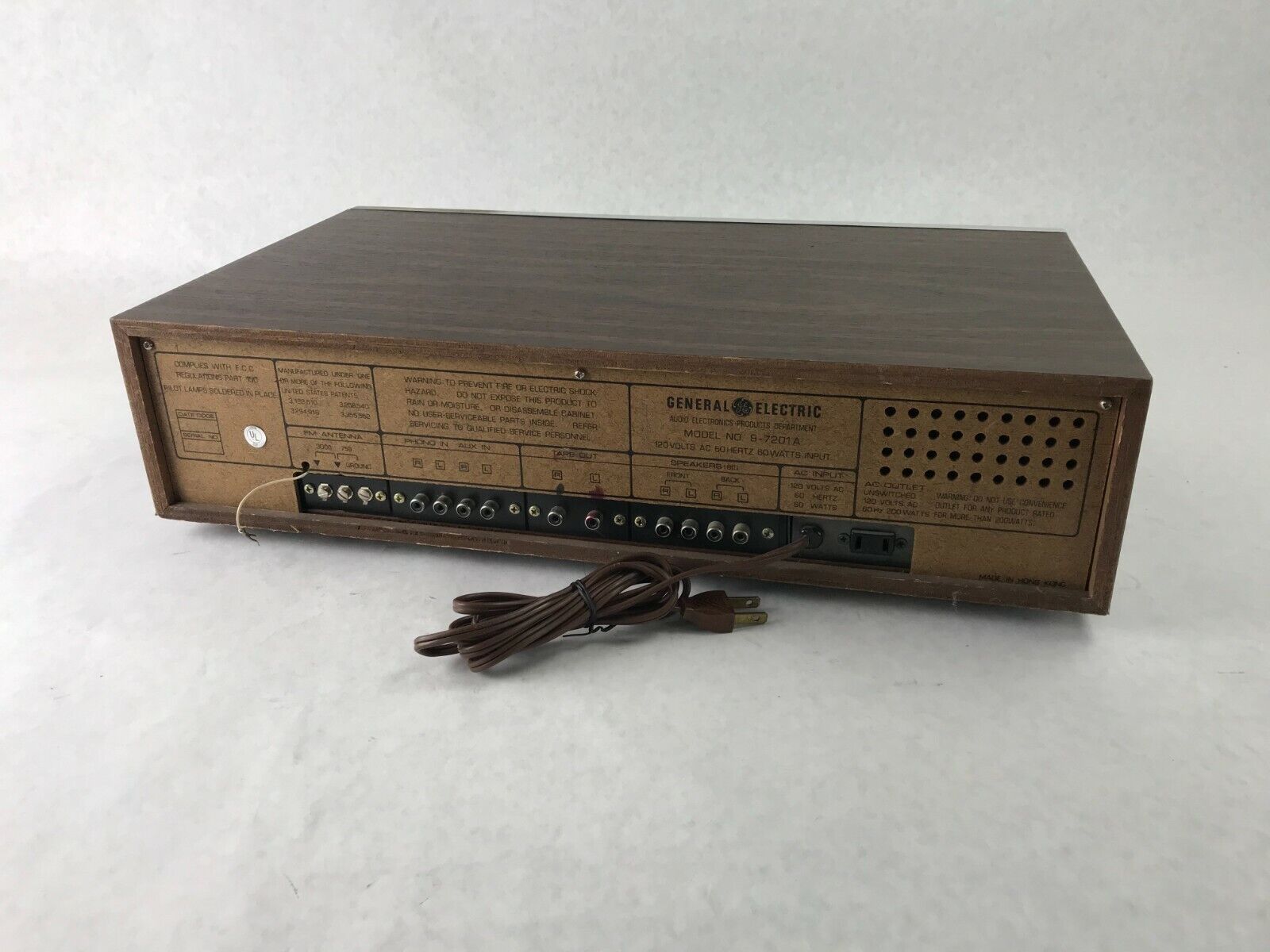 General Electric GE Stereo AM/FM 8 Track Player Music System 9-7201A