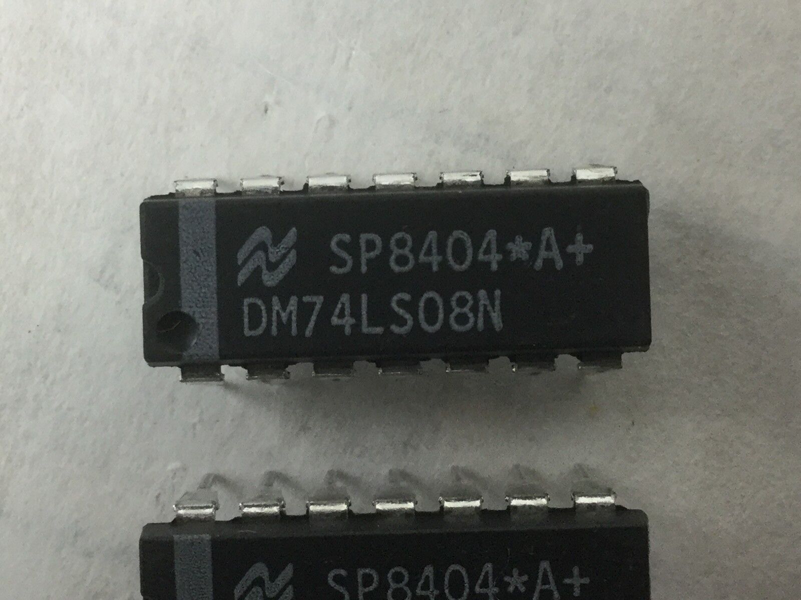 DM74LS08N (SP8404), 14 Pin Dip (Lot of 6) NEW