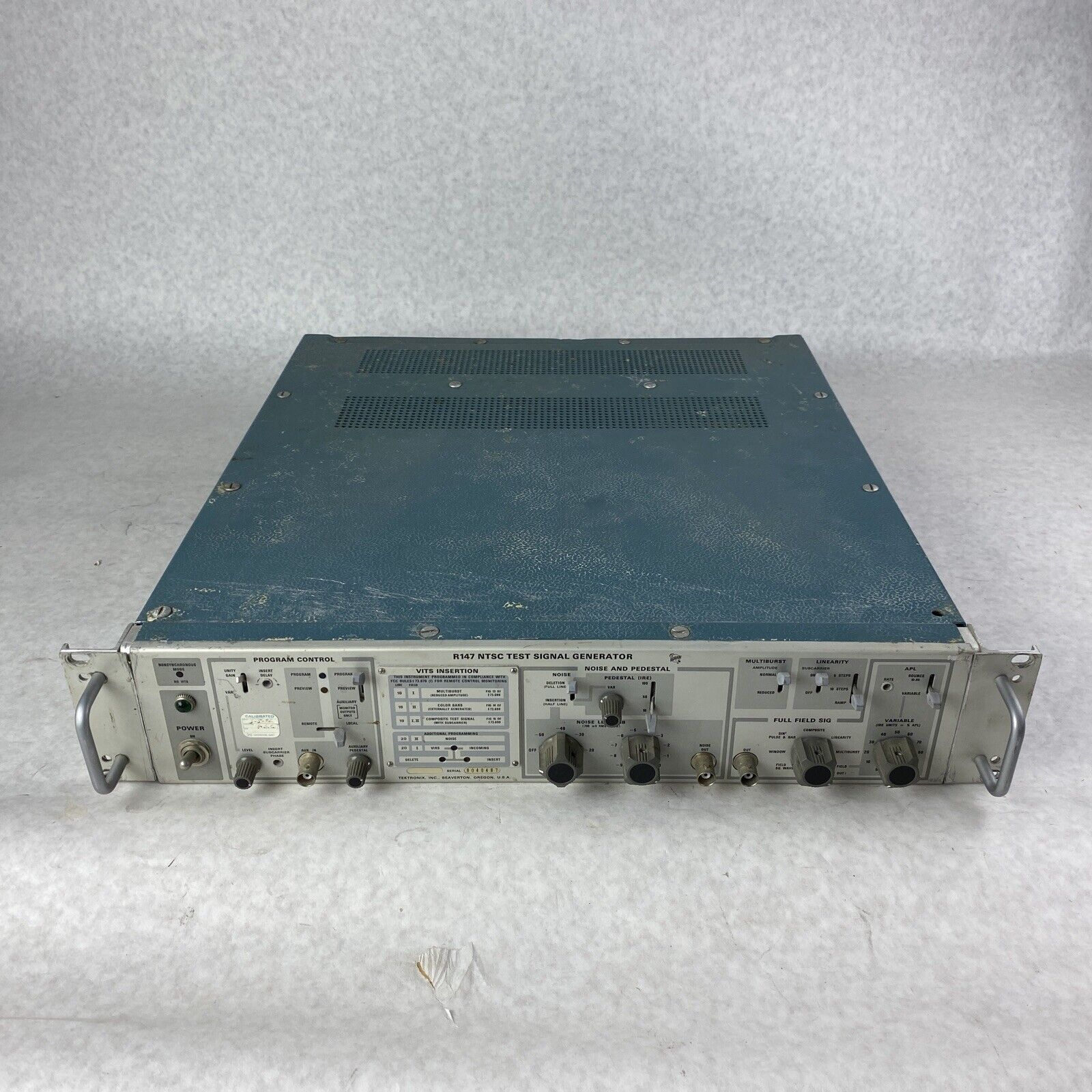 Tektronix R147 NTSC Test Signal Generator