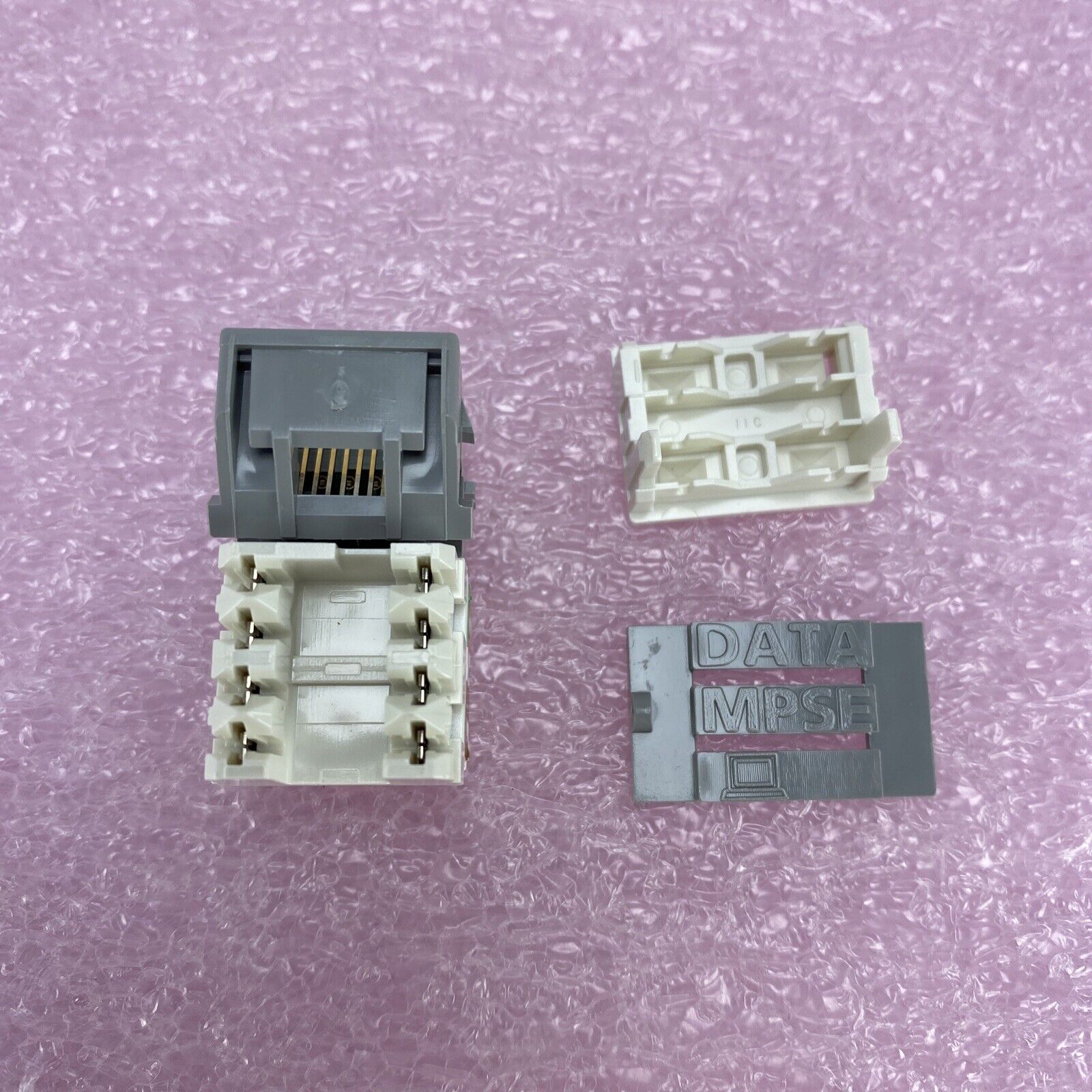 Lot( 5 ) Commscope 108232745 CAT5E Jack MPS100E-270 Gray USA Made