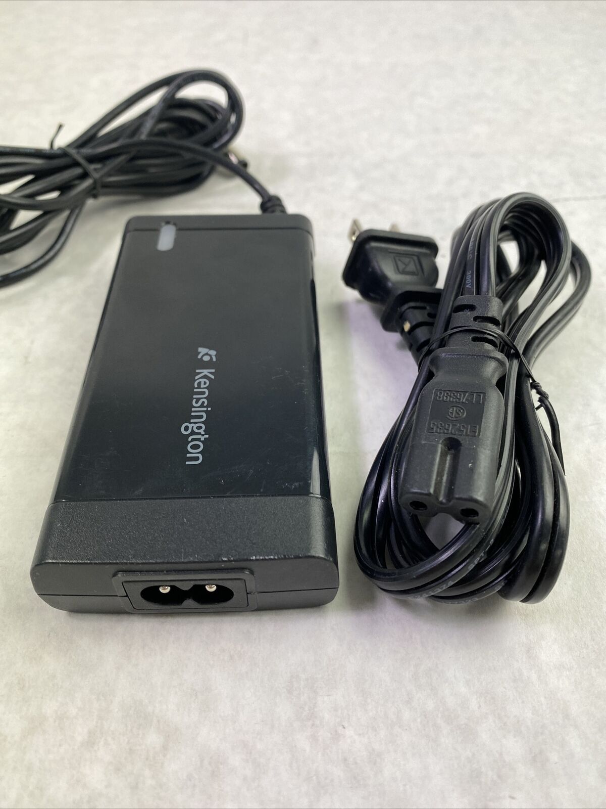 Kensington AD-80S AC/DC Power Supply Adapter with 19V Green Card and J Tip