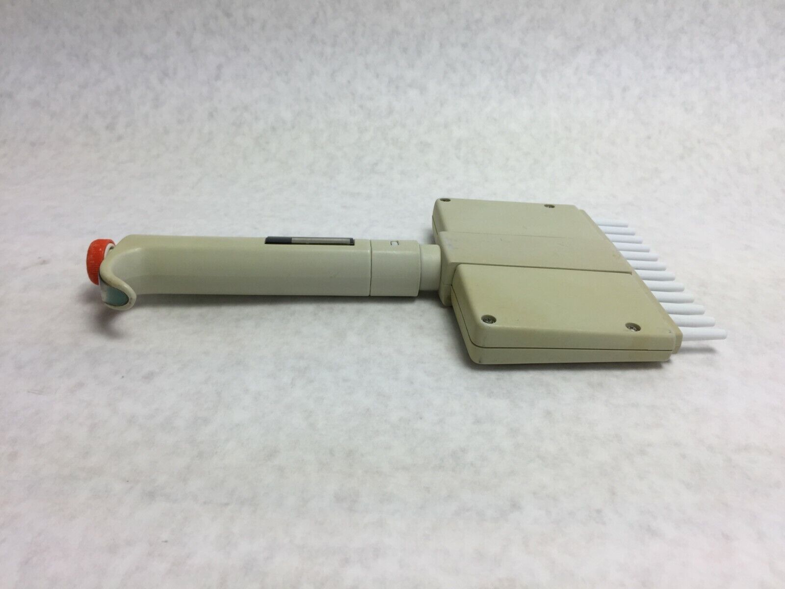 Labsystem Finnpipette 4510 8 Channel Pipette  5-50  μL