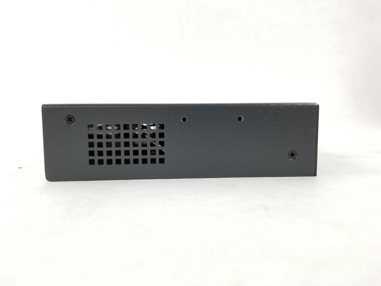 Extron 60-246-03 P/2 DA4xi (6  Deep) Four Output VGA Distribution Amplifier