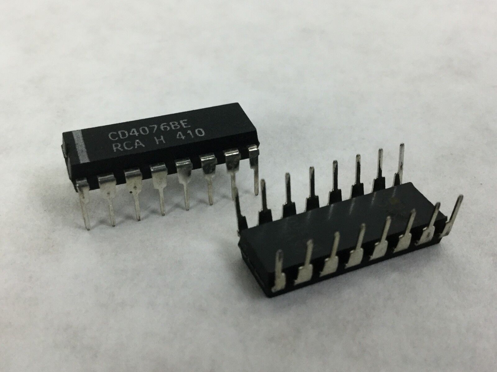 Genuine RCA CD4076BE Integrated Circuit  Lot of 25