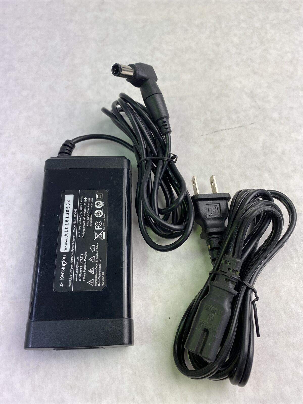 Kensington AD-80S AC/DC Power Supply Adapter with 19V Green Card and J Tip