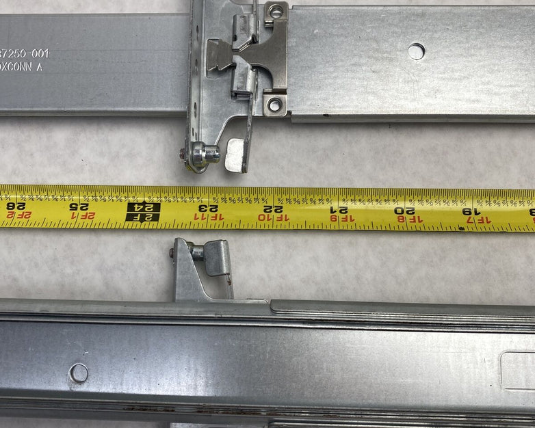 Lot( 2 ) Foxconn 487244-001 487250-001 487259-001 Rails 23 to 37 inches