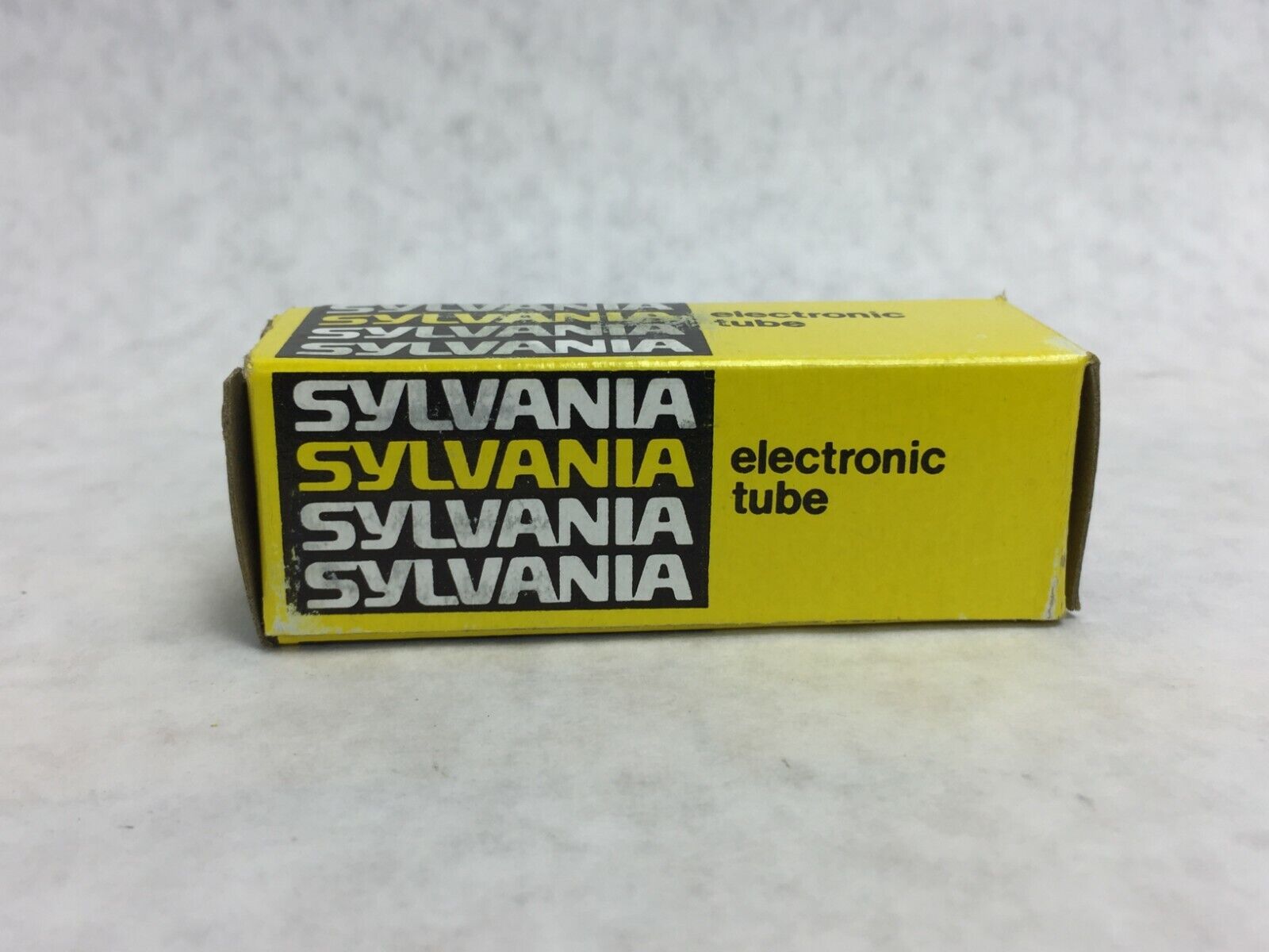 Sylvania Electronic Tube  5GH8A