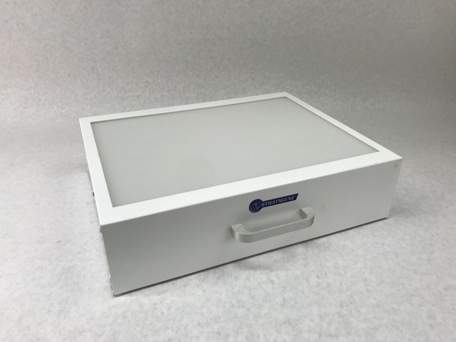 Stratagene 400510 White Light Box 120 VAC 0.5A 60 Hz - Tested