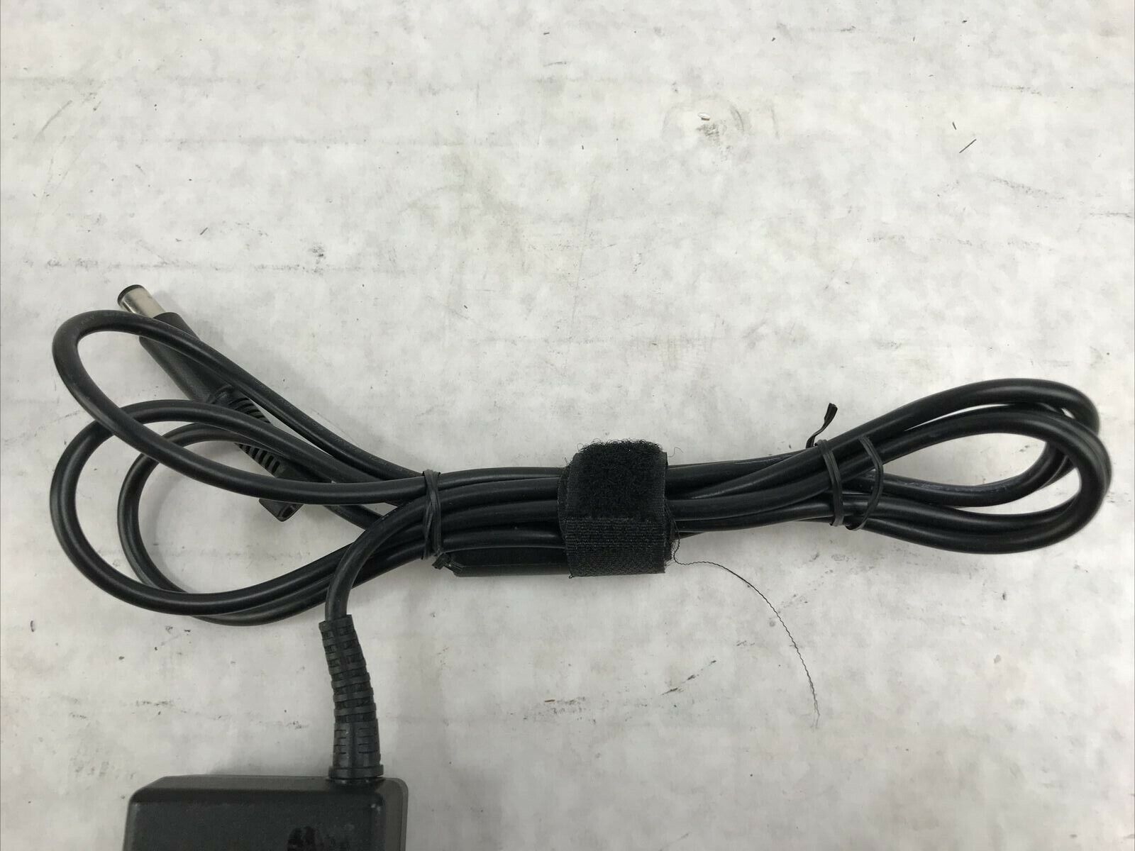 HP AC Adapter 90W 19V Model#PPP012L-E HP Part#519330–001 with Power Cord