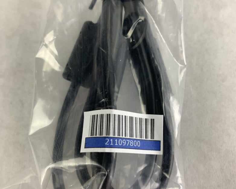 Lot of 5 New Standard 6 Ft VGA Cable Monitor Projector TV 15 Pin DE-15 211097800