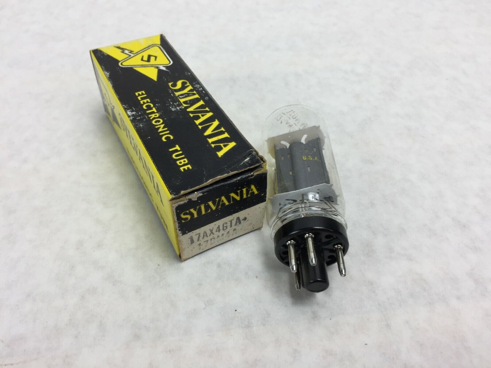 Sylvania Electronic Tube 17AX4GTA / 17DM4A