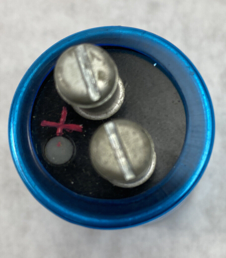 Mallory CGS222U050R2C 6500uF 15VDC electrolytic capacitors