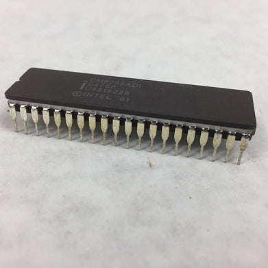 Intel QM8255ADI - S4766 - U4215228 - Integrated Circuit -  Lot of 12
