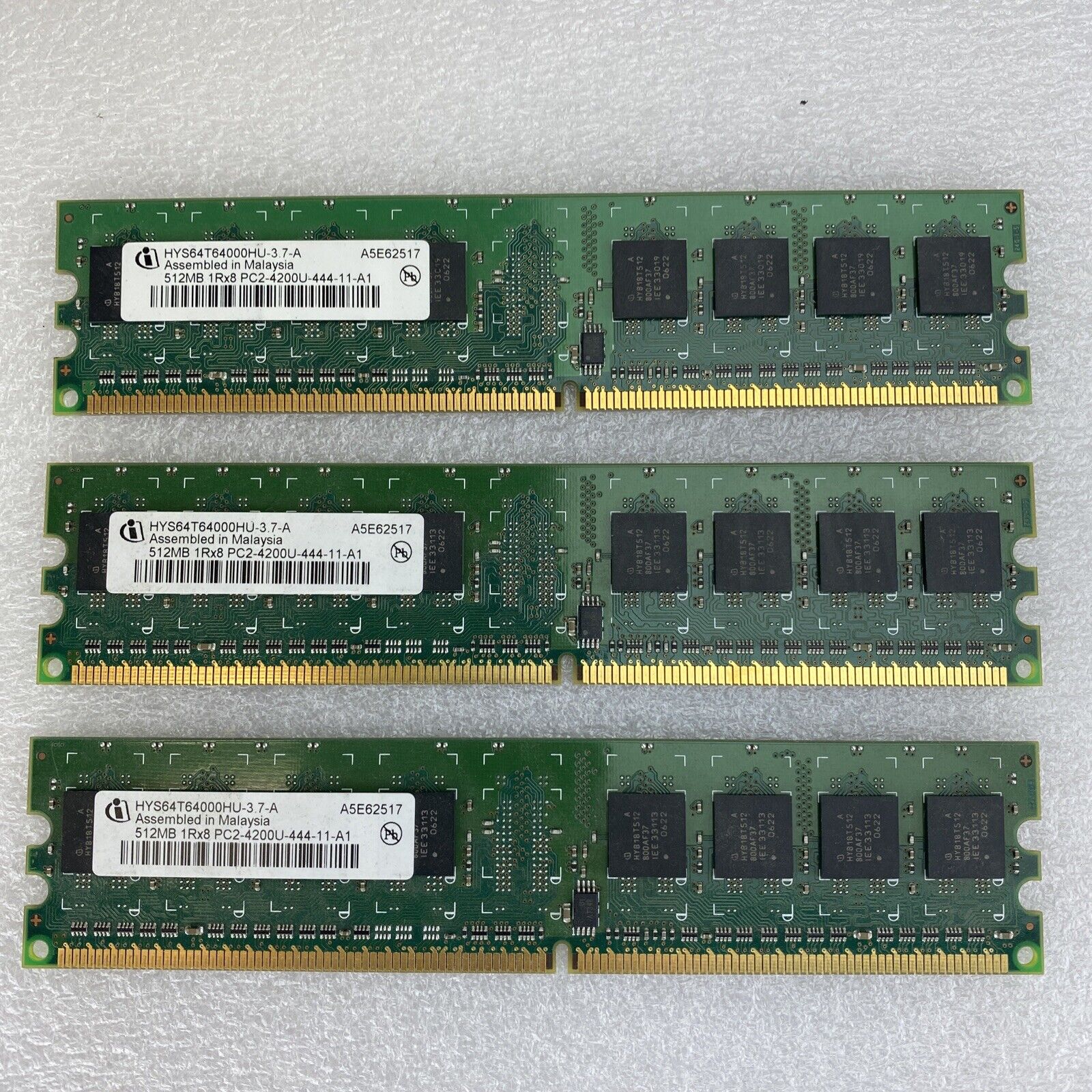 3x 512MB Infineon HYS64T64000HU-3.7-A 1Rx8 PC2-4200U-444-11-A1 desktop RAM