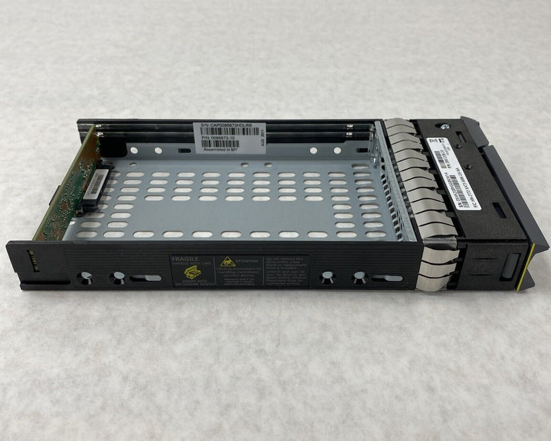 Lot of 8 NetApp 0095673-10 SAS / SATA Hard Drive Caddy Tray 0961208-20