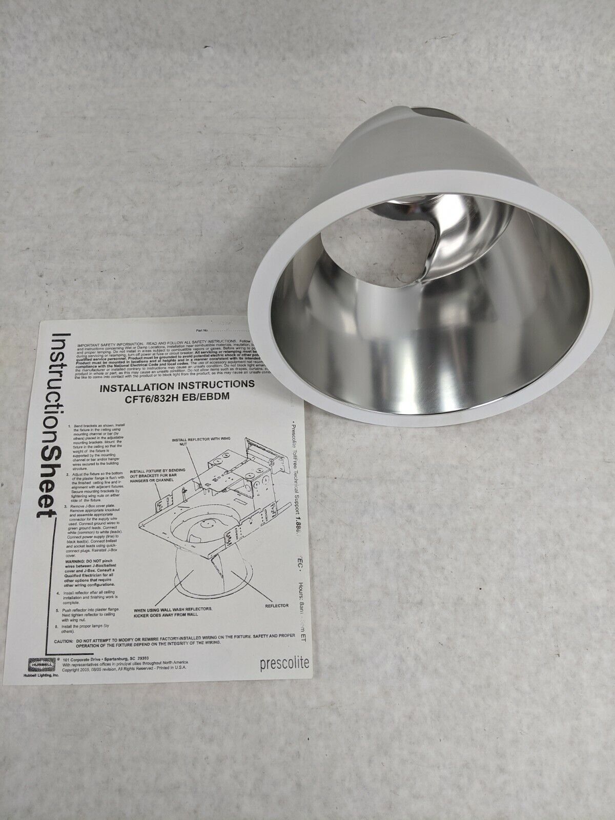 Hubbell Lighting Prescolite Horizontal Lamp Housing and Reflectors