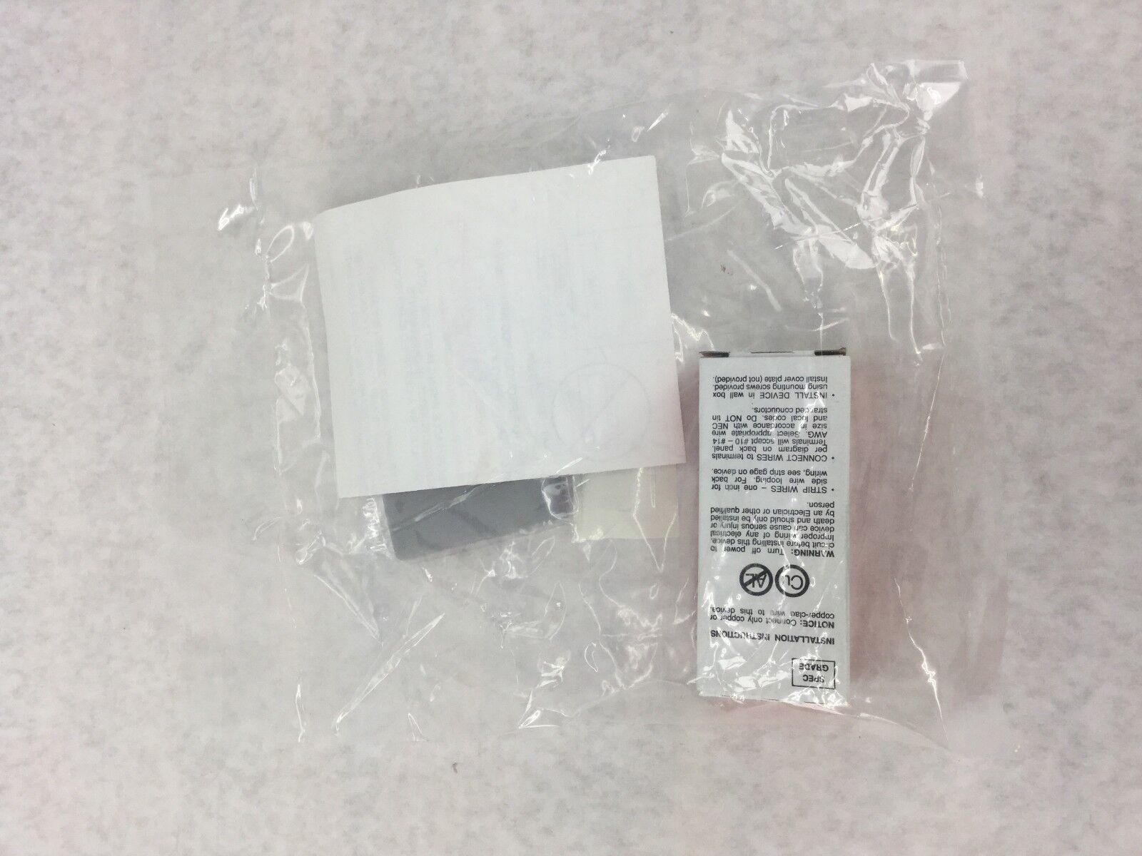 XEROX 600S3703 Receptacle & Cover Plate New