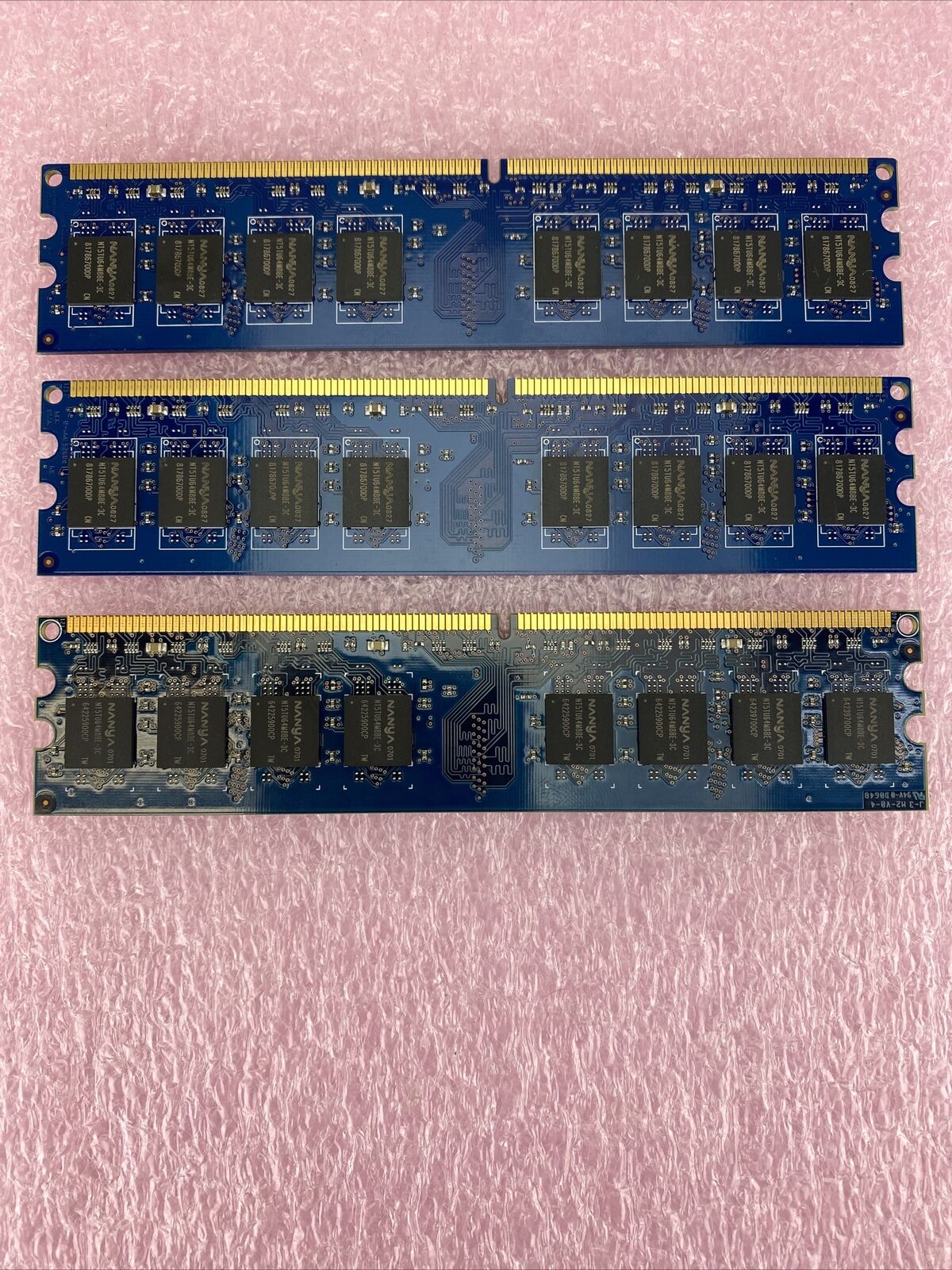 3x 1GB Nanya NT1GT64U8HB0BY-3C 2Rx8 PC2-5300U DIMM 240pin CL5 1.8V Non-ECC DDR2