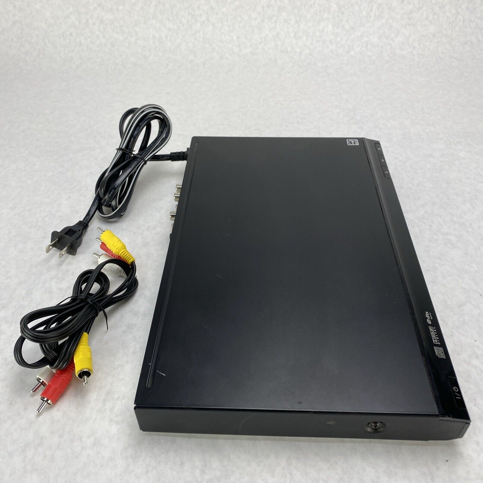 Sony DVP-SR200P DVD CD Player Black Tested NO REMOTE