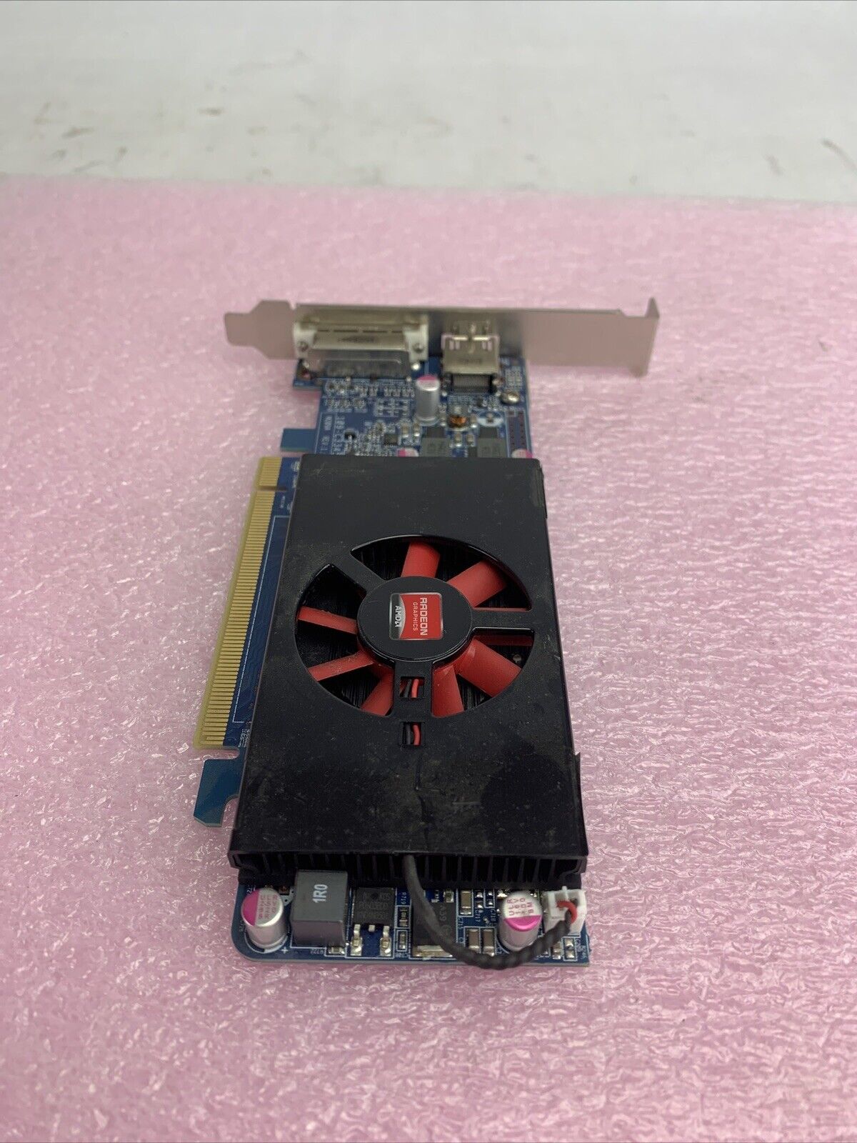 AMD RADEON 1322‑00K0000 Driver C334 1GB DDR5 DVI and Display port VIDEO CARD