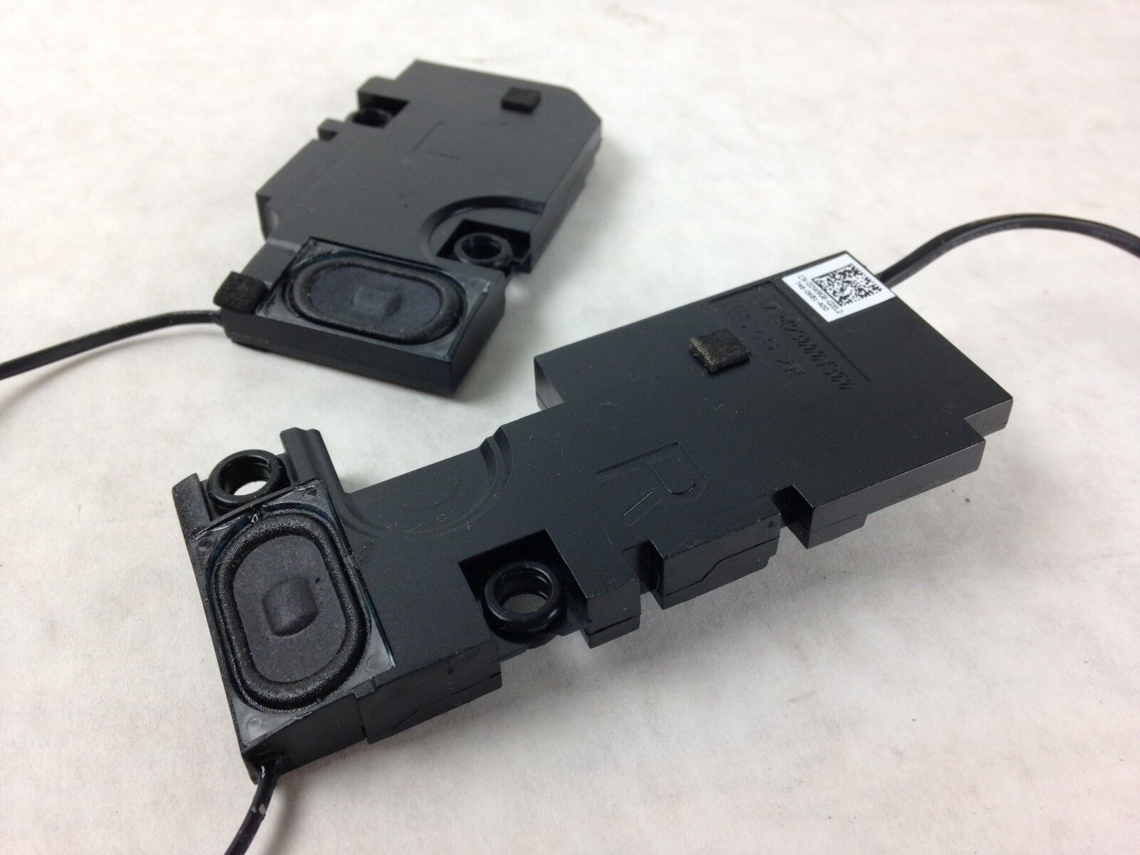 Genuine Dell Chromebook 3180 DW9G6 Case Speaker Set