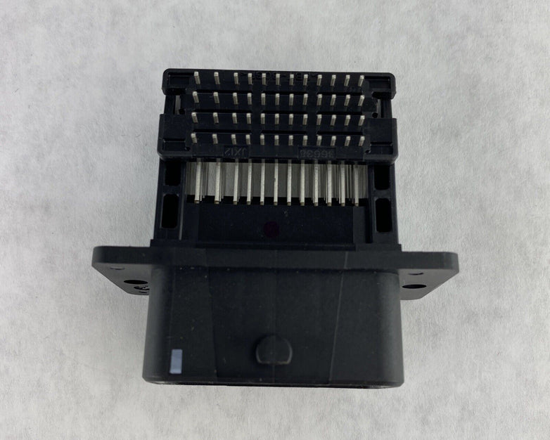 Molex 36638-0002 CMC HDR Split Peg Connector