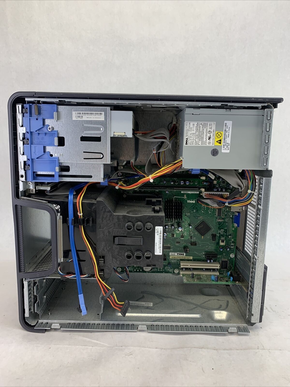 Dell Dimension E310 MT Intel Pentium 4 2.8GHz 512MB RAM No HDD No OS