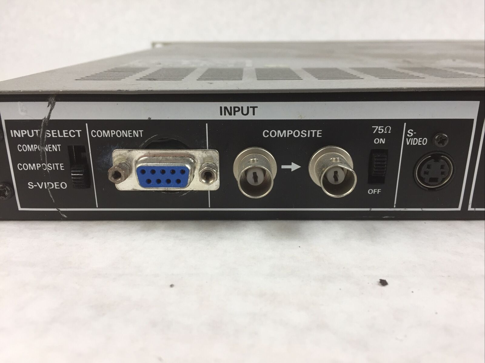 Panasonic Video Distributor AG-DA700